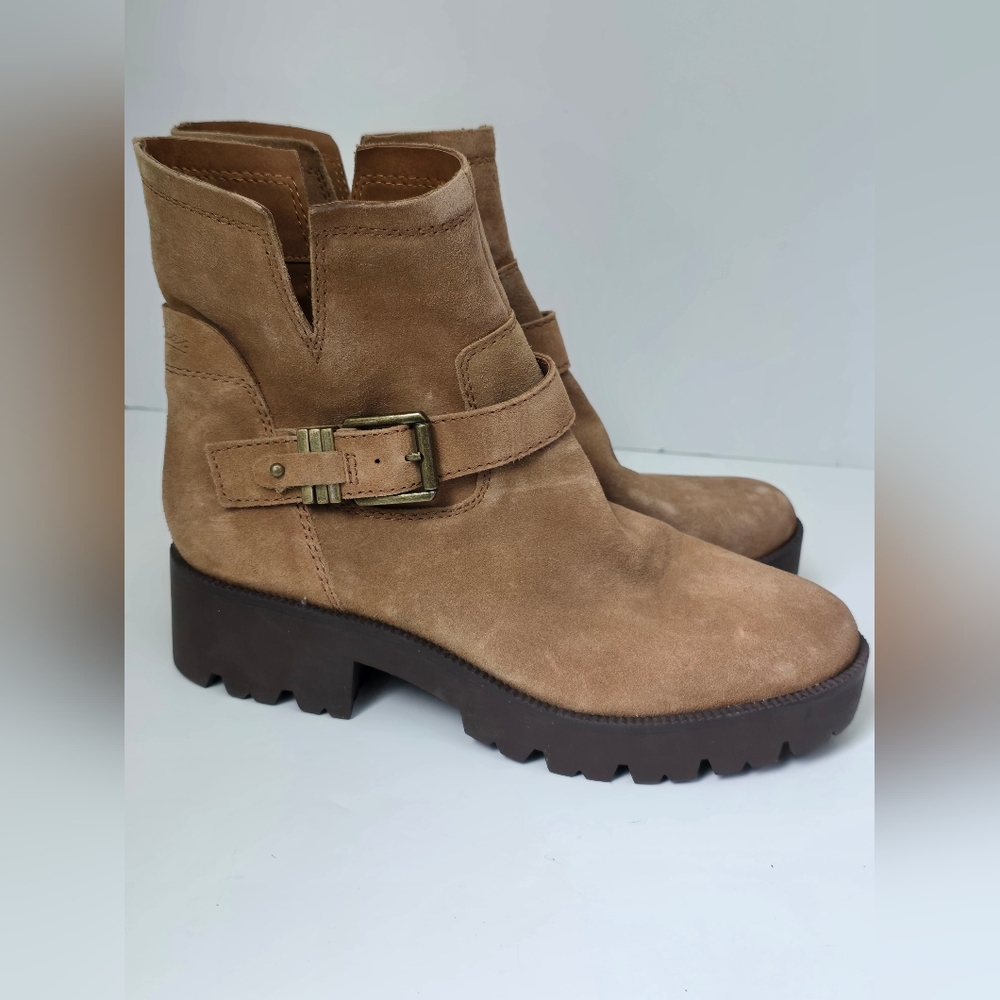 Zodiac Boots - Picture 2 of 10
